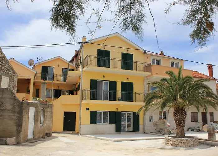 8209c Apartment *