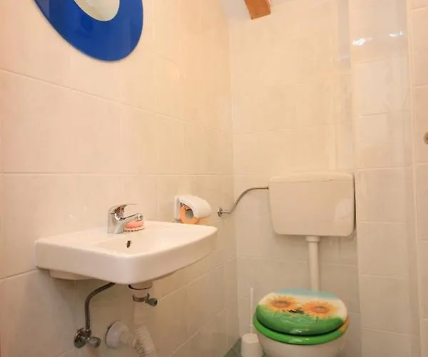 Апартаменты 8209a